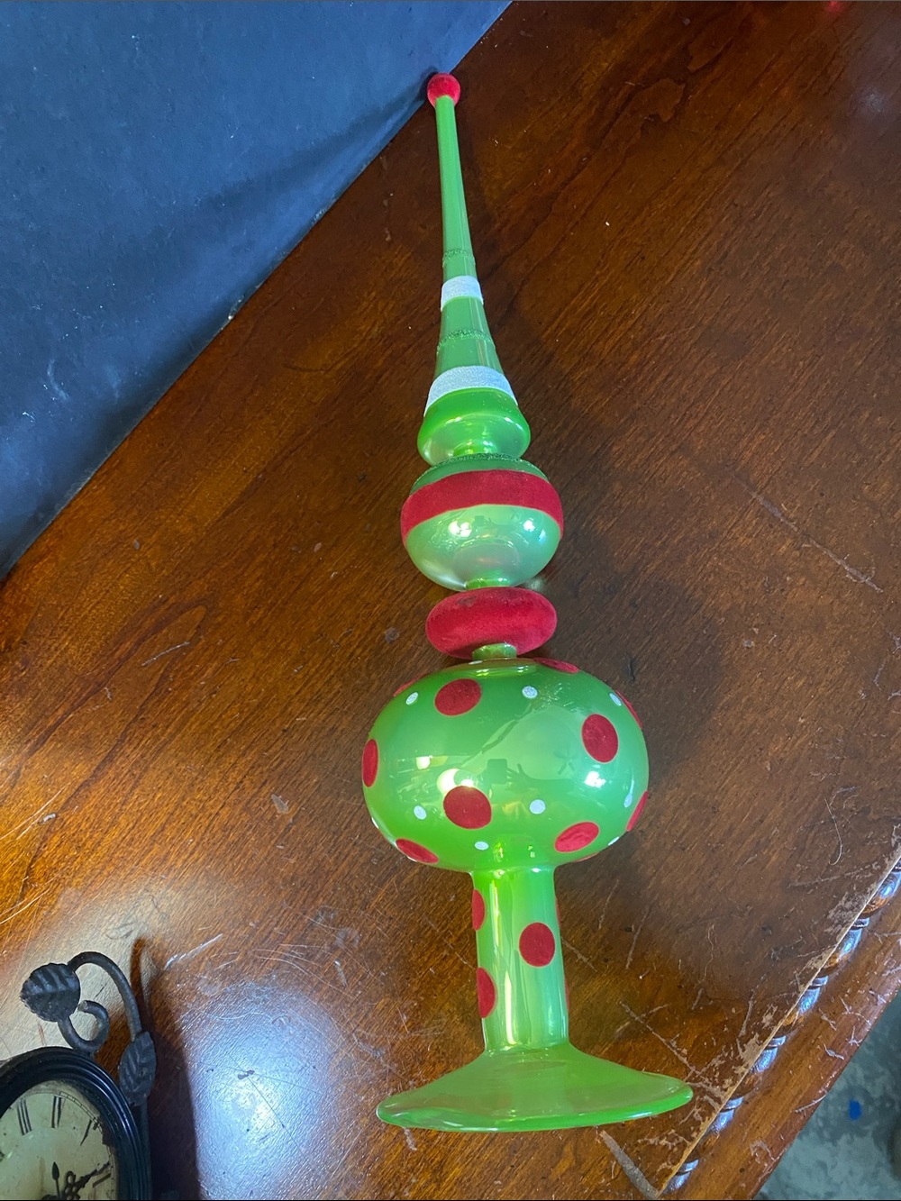 Sam's West Glass Christmas Table Pieces - Picture 3 of 13